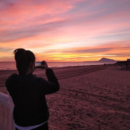 Hello Piles Beach Sofia エクステリア 写真